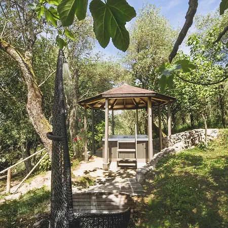 New Fine House With Newly Built Garden * マリーナ・ディ・ピエトラサンタ